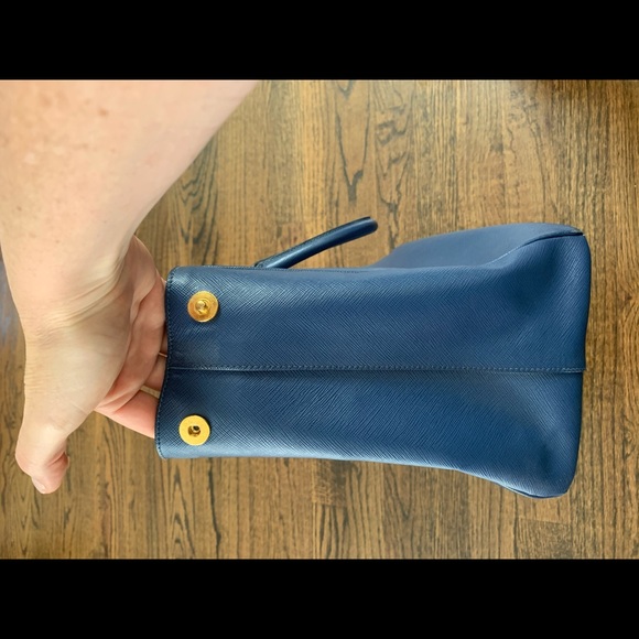 PRADA Saffiano leather tote bag - Picture 12 of 16